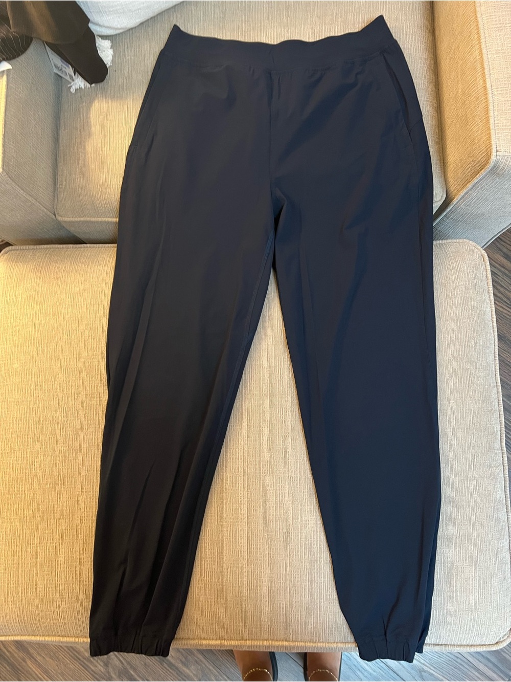 EUC Lululemon Adapted Slate HR Jogger